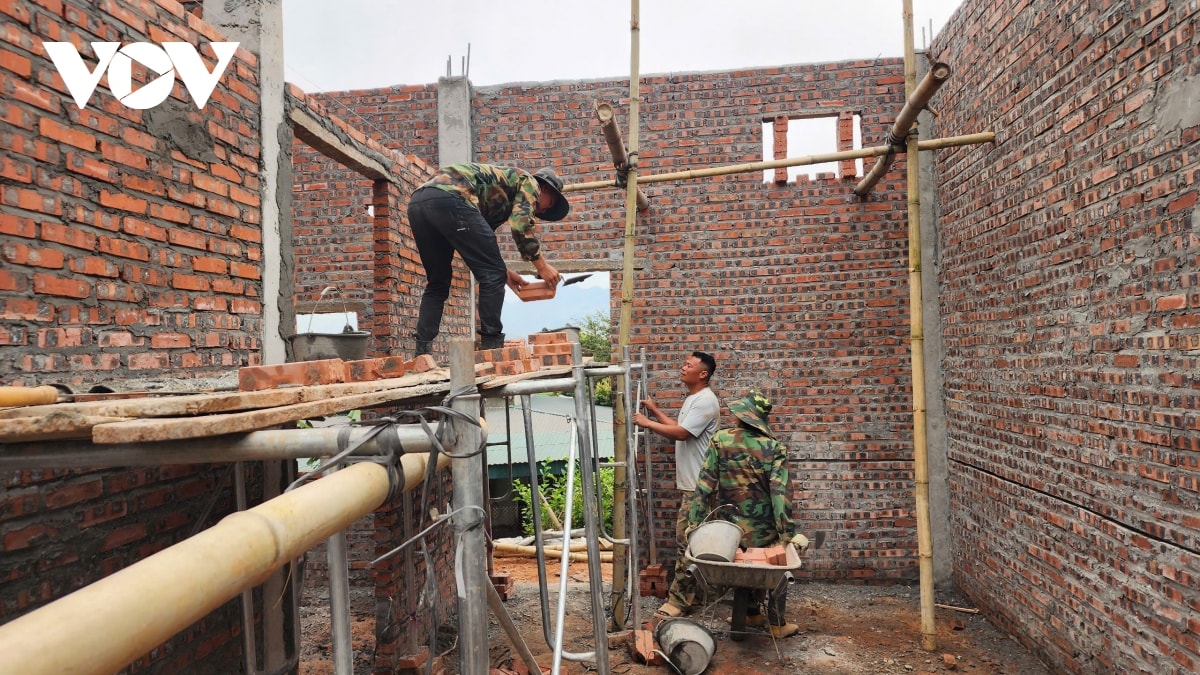 xóa nhà tạm ở sơn la biểu hiện sinh động của lòng dân ý Đảng hình ảnh 7 xoa nha tam o son la bieu hien sinh dong cua long dan y Dang hinh anh 7