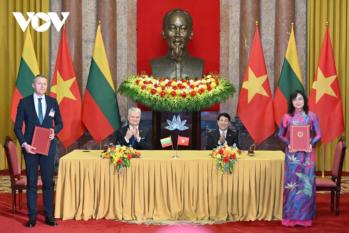 toan canh chuyen tham chinh thuc viet nam cua tong thong litva hinh anh 5