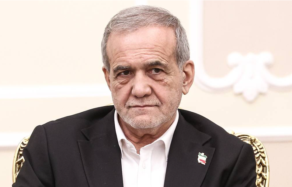 Tổng thống Iran Masoud Pezeshkian. (Ảnh: TASS)