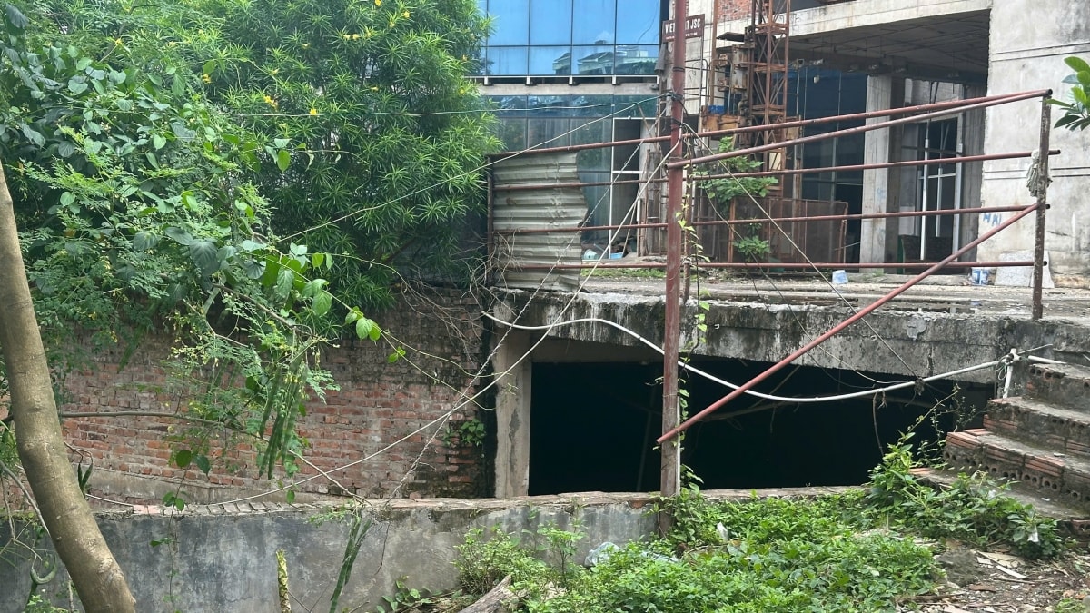 cong trinh benh vien tren dat vang o ha noi do dang lang phi hinh anh 9