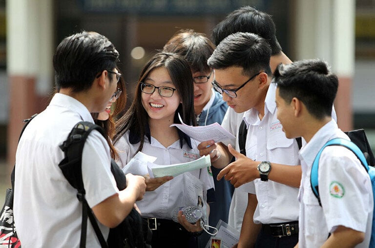 Loạt trường Kinh tế top đầu xét tuyển học bạ 2025. (Ảnh minh hoạ)