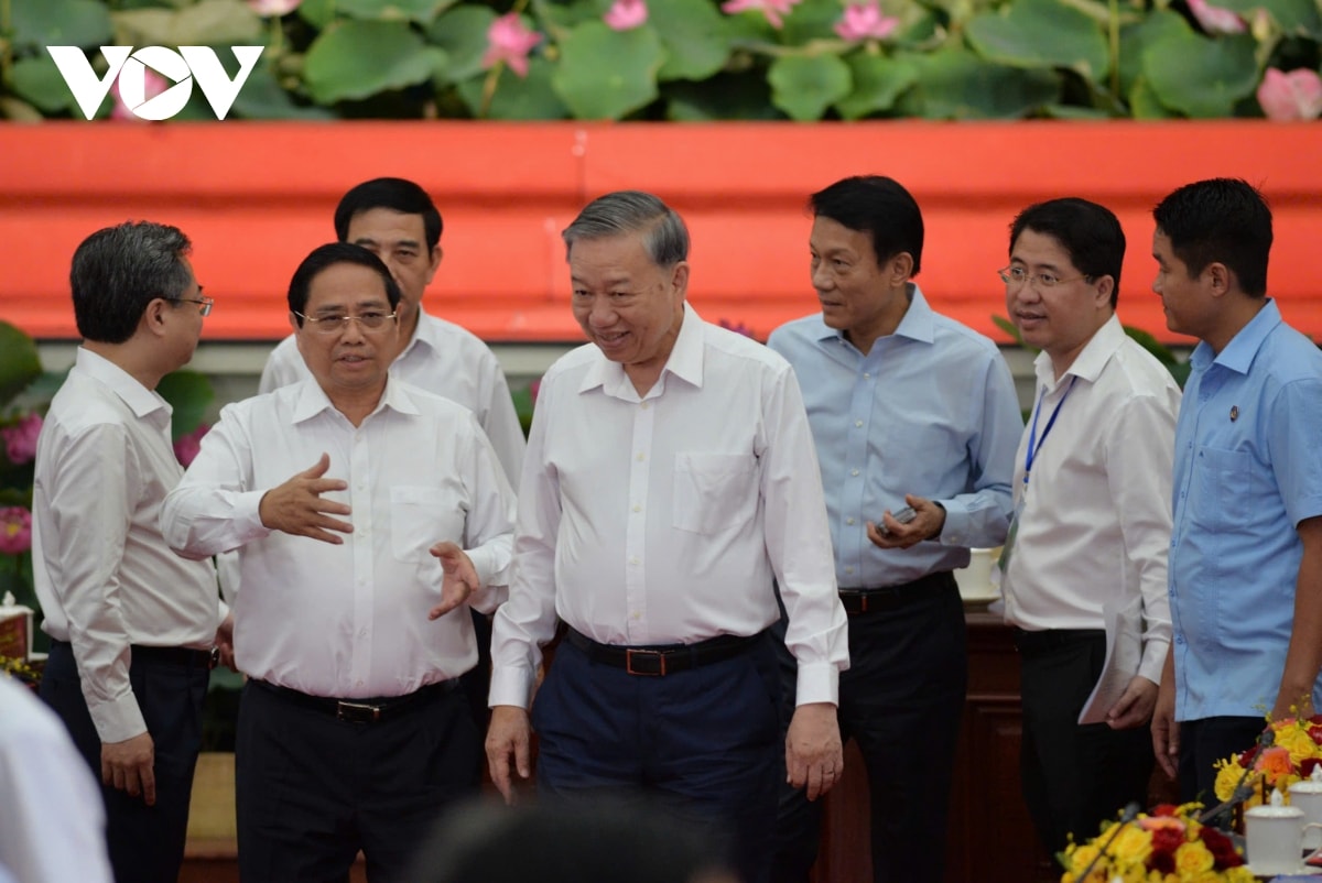 tổng bí thư tầm nhìn mới cho tp.hcm là trở thành siêu đô thị quốc tế hình ảnh 3 tong bi thu tam nhin moi cho tp.hcm la tro thanh sieu do thi quoc te hinh anh 3