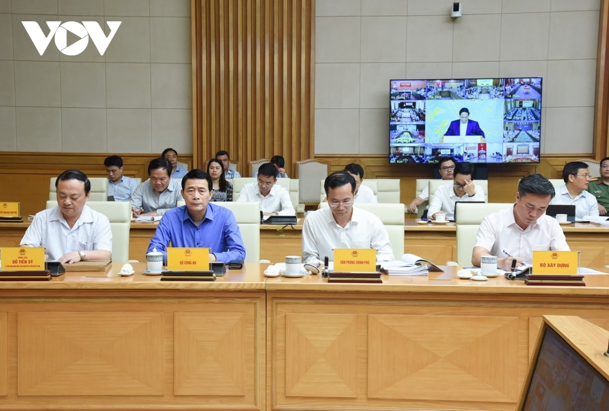 thủ tướng chủ trì hội nghị toàn quốc chuẩn bị kỳ thi tốt nghiệp thpt năm 2025 hình ảnh 3 thu tuong chu tri hoi nghi toan quoc chuan bi ky thi tot nghiep thpt nam 2025 hinh anh 3