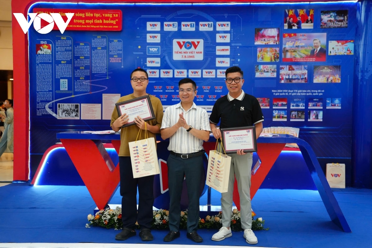 hoi bao toan quoc 2025 nhieu hoat dong soi noi tai gian trung bay cua vov hinh anh 10