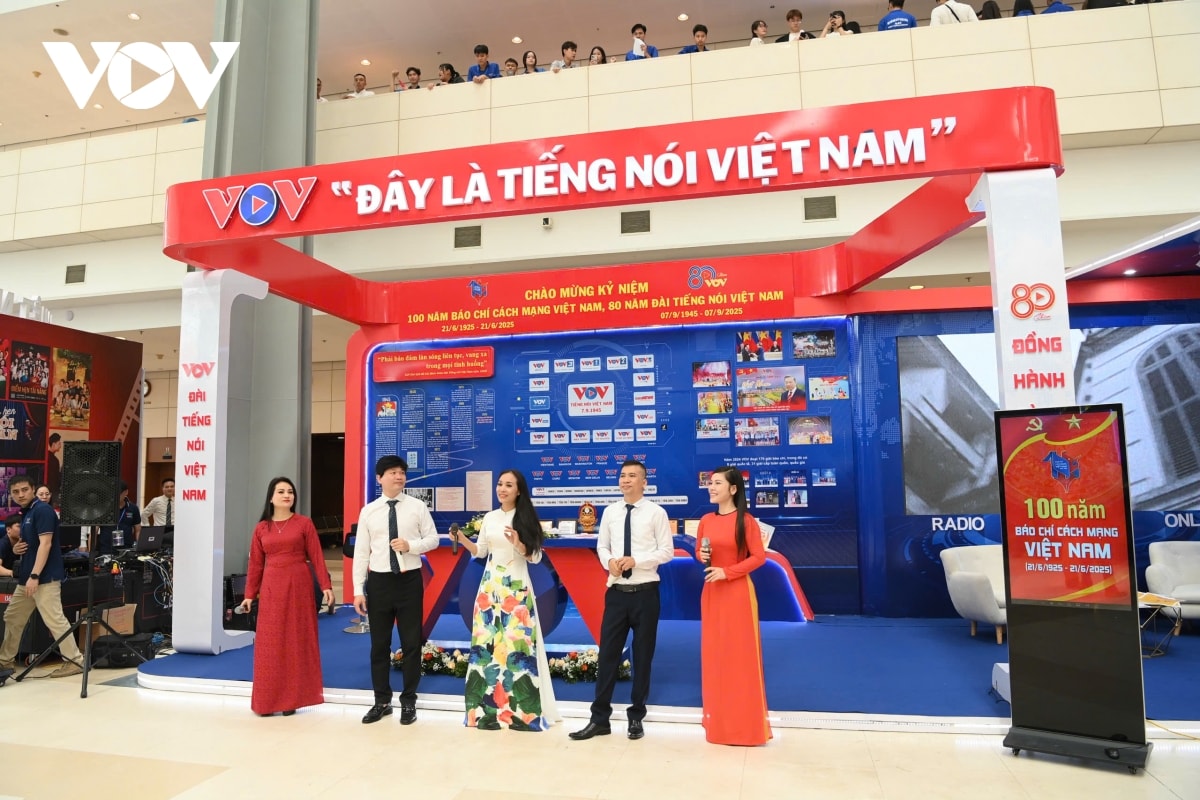 hoi bao toan quoc 2025 nhieu hoat dong soi noi tai gian trung bay cua vov hinh anh 12