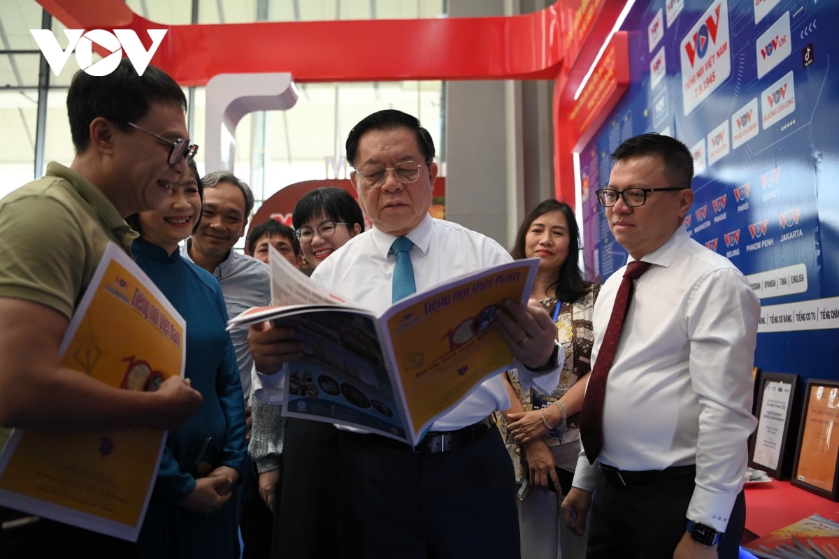 hoi bao toan quoc 2025 nhieu hoat dong soi noi tai gian trung bay cua vov hinh anh 13