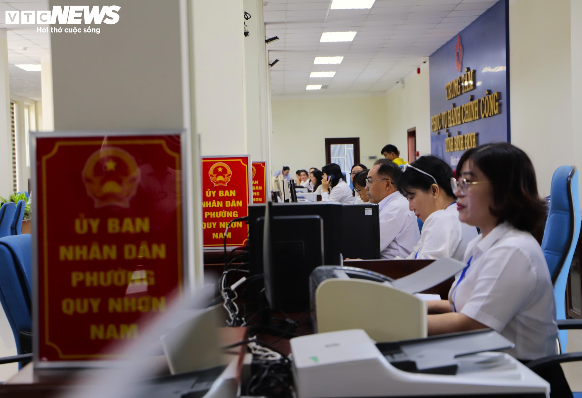 Bình Định đồng loạt vận hành mô hình chính quyền địa phương 2 cấp tại 58 xã, phường.