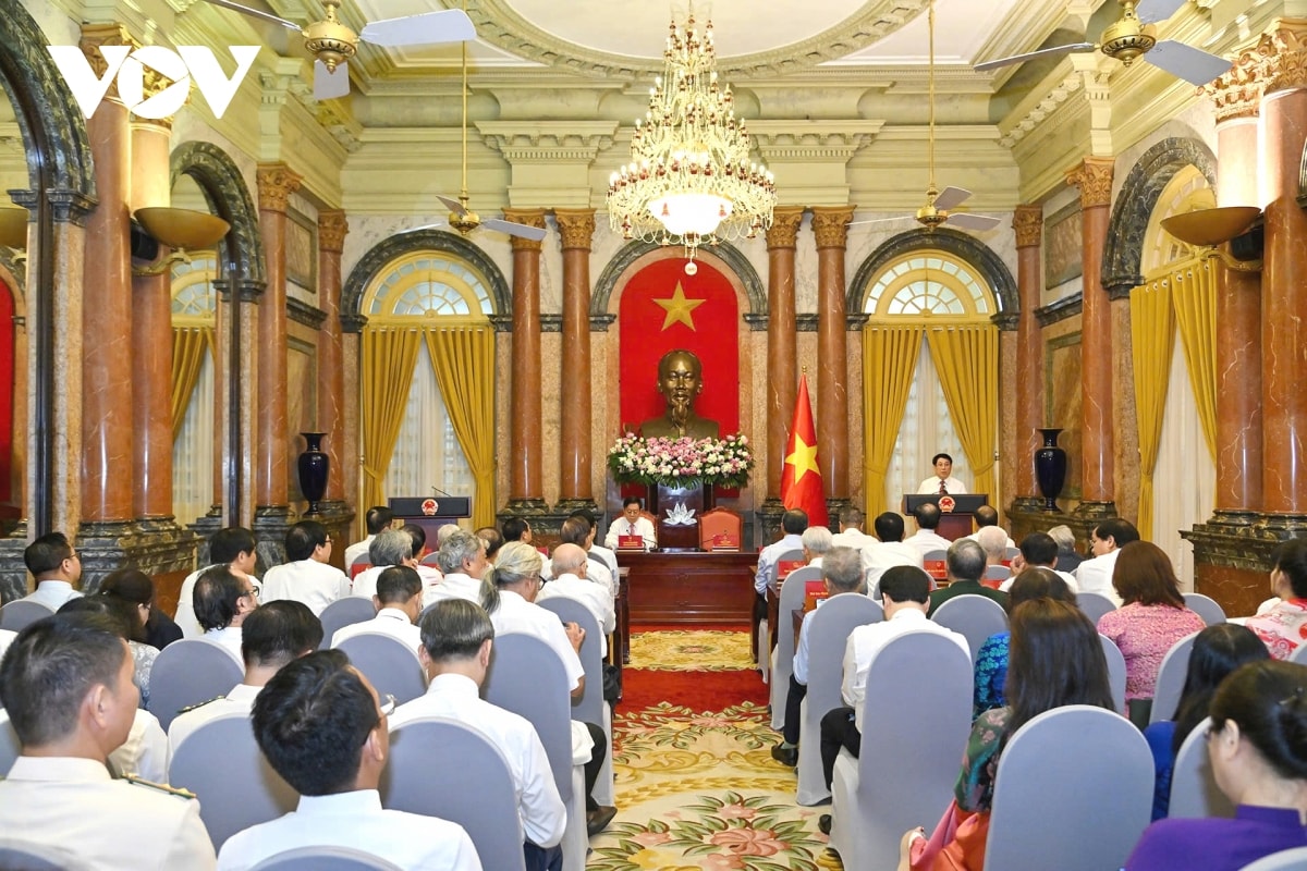 chủ tịch nước lương cường gặp mặt, tuyên dương người làm báo tiêu biểu hình ảnh 5 chu tich nuoc luong cuong gap mat, tuyen duong nguoi lam bao tieu bieu hinh anh 5