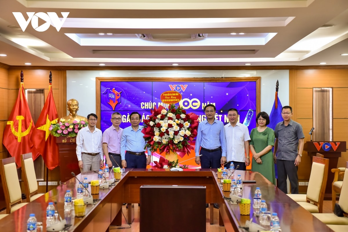 vov da khang dinh vai tro co quan bao chi chu luc quoc gia hinh anh 1