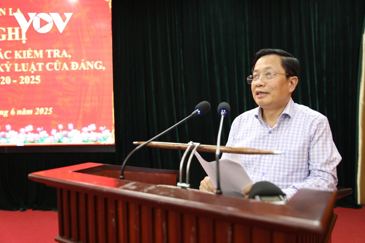 không để khoảng trống trong công tác kiểm tra, giám sát của Đảng hình ảnh 2 khong de khoang trong trong cong tac kiem tra, giam sat cua Dang hinh anh 2