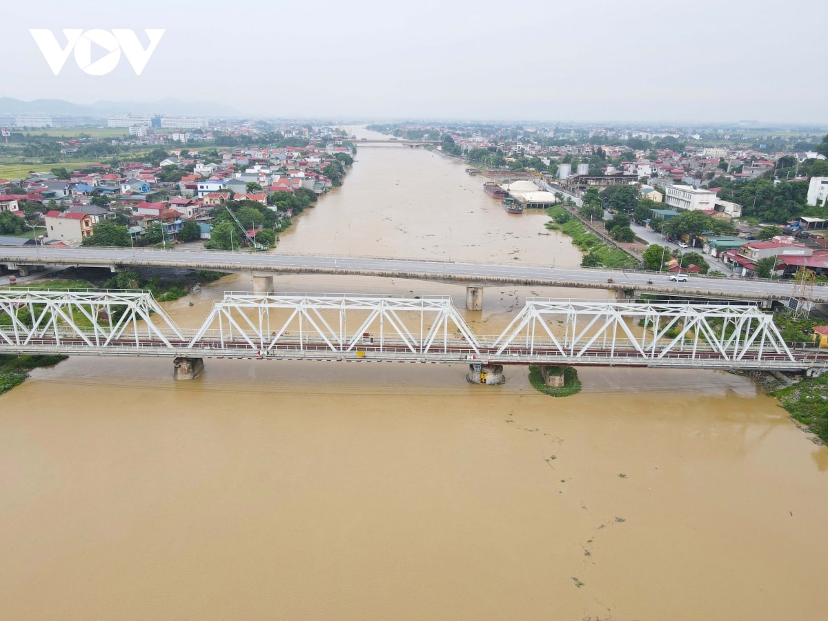 lũ sông ở bắc giang dâng cao, hàng trăm ha hoa màu bị ảnh hưởng hình ảnh 1 lu song o bac giang dang cao, hang tram ha hoa mau bi anh huong hinh anh 1
