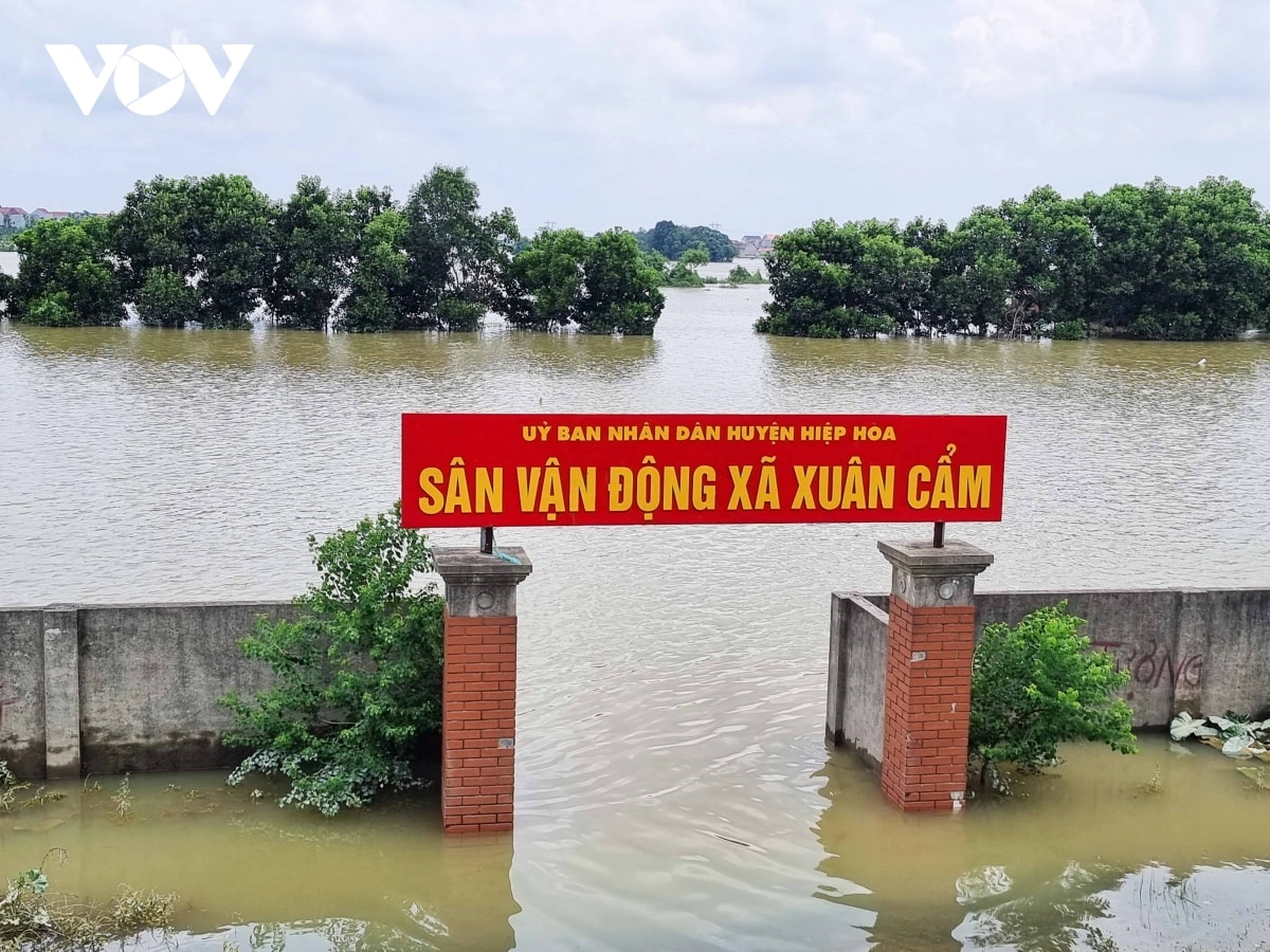 lu song cau dang cao, hang tram ho dan o bac giang chim trong bien nuoc hinh anh 10
