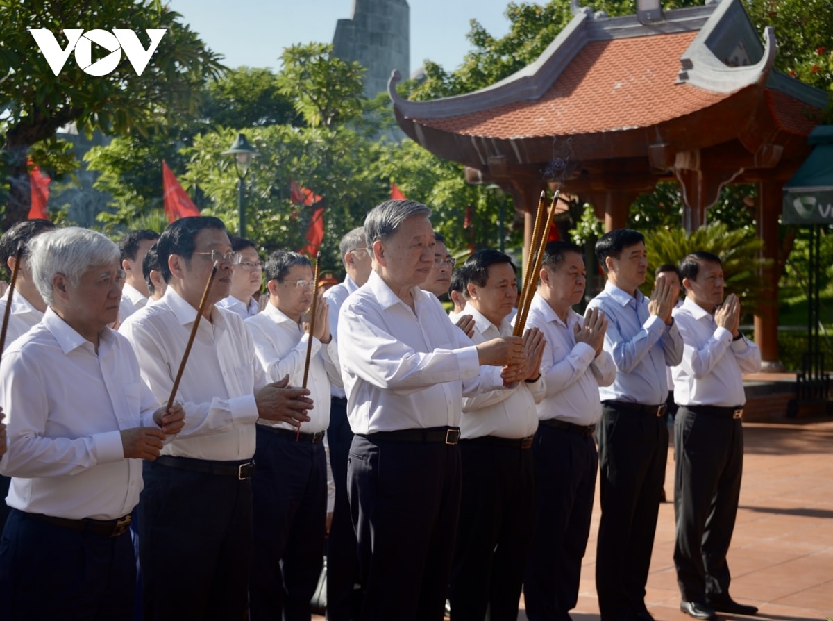 tổng bí thư tô lâm làm việc với tỉnh quảng bình và quảng trị hình ảnh 2 tong bi thu to lam lam viec voi tinh quang binh va quang tri hinh anh 2