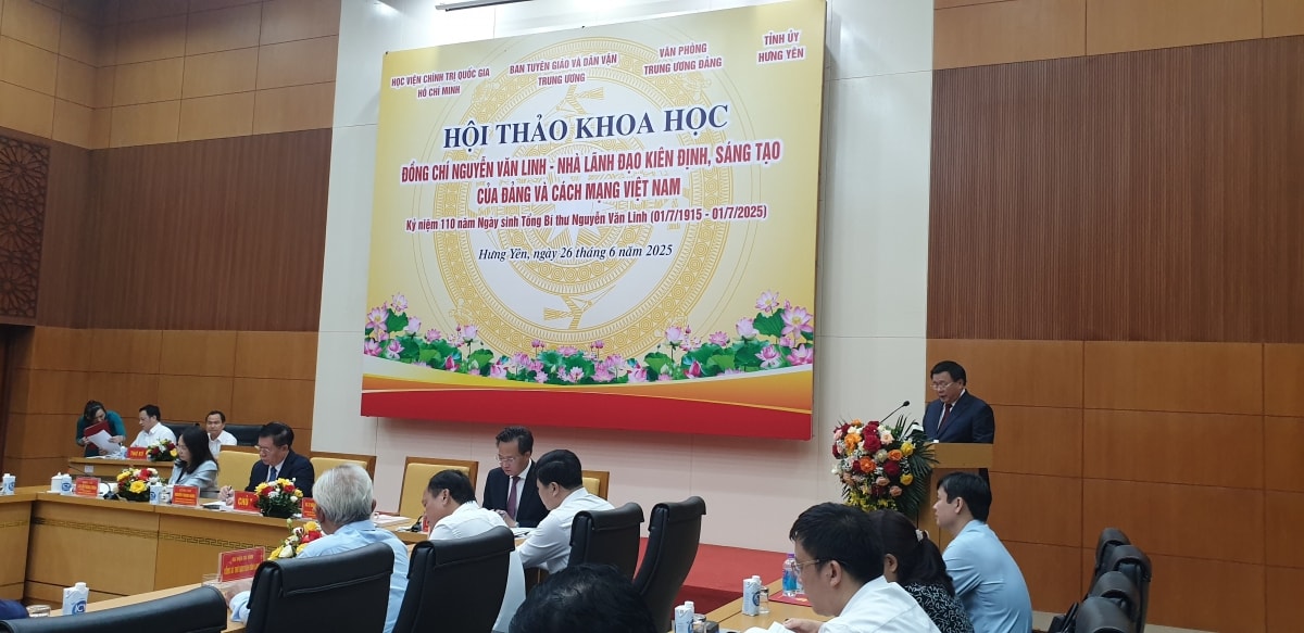 tổng bí thư nguyễn văn linh - tấm gương sáng ngời về đạo đức cách mạng hình ảnh 2 tong bi thu nguyen van linh - tam guong sang ngoi ve dao duc cach mang hinh anh 2