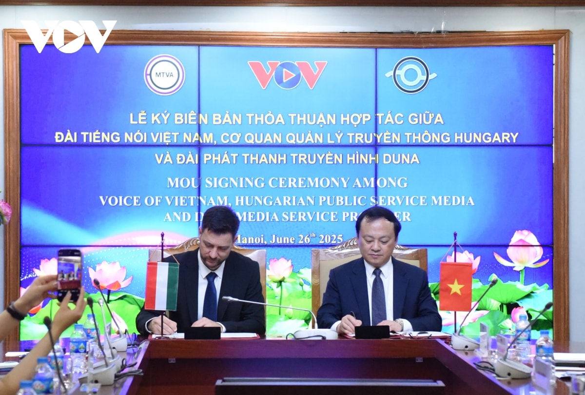 vov ký kết thỏa thuận hợp tác với cơ quan quản lý truyền thông hungary hình ảnh 4 vov ky ket thoa thuan hop tac voi co quan quan ly truyen thong hungary hinh anh 4