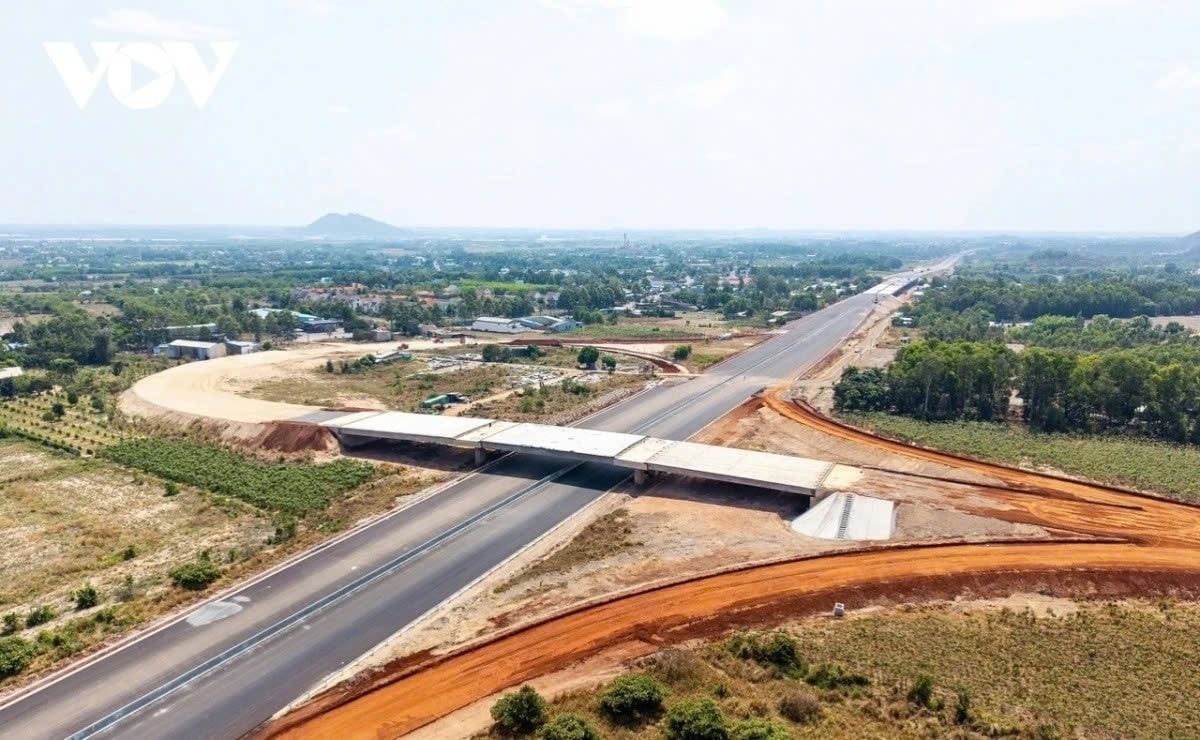 quốc hội chốt tăng hơn 3.700 tỷ đồng đầu tư cao tốc biên hoà - vũng tàu giai đoạn 1 hình ảnh 2 quoc hoi chot tang hon 3.700 ty dong dau tu cao toc bien hoa - vung tau giai doan 1 hinh anh 2
