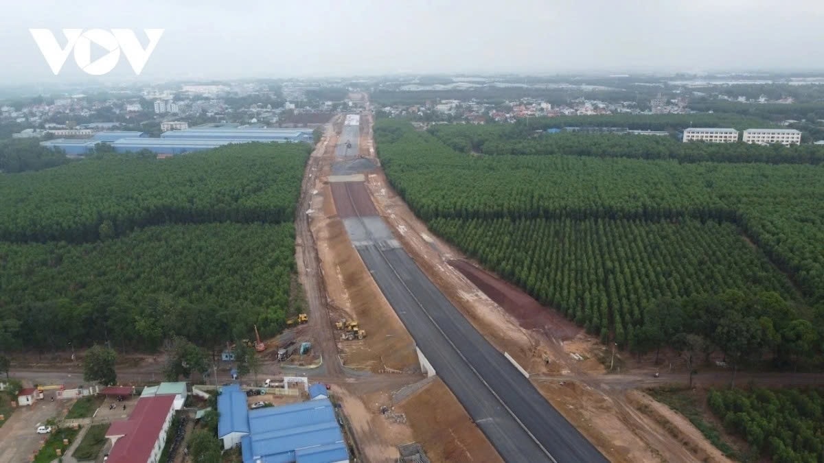 quốc hội chốt tăng hơn 3.700 tỷ đồng đầu tư cao tốc biên hoà - vũng tàu giai đoạn 1 hình ảnh 3 quoc hoi chot tang hon 3.700 ty dong dau tu cao toc bien hoa - vung tau giai doan 1 hinh anh 3