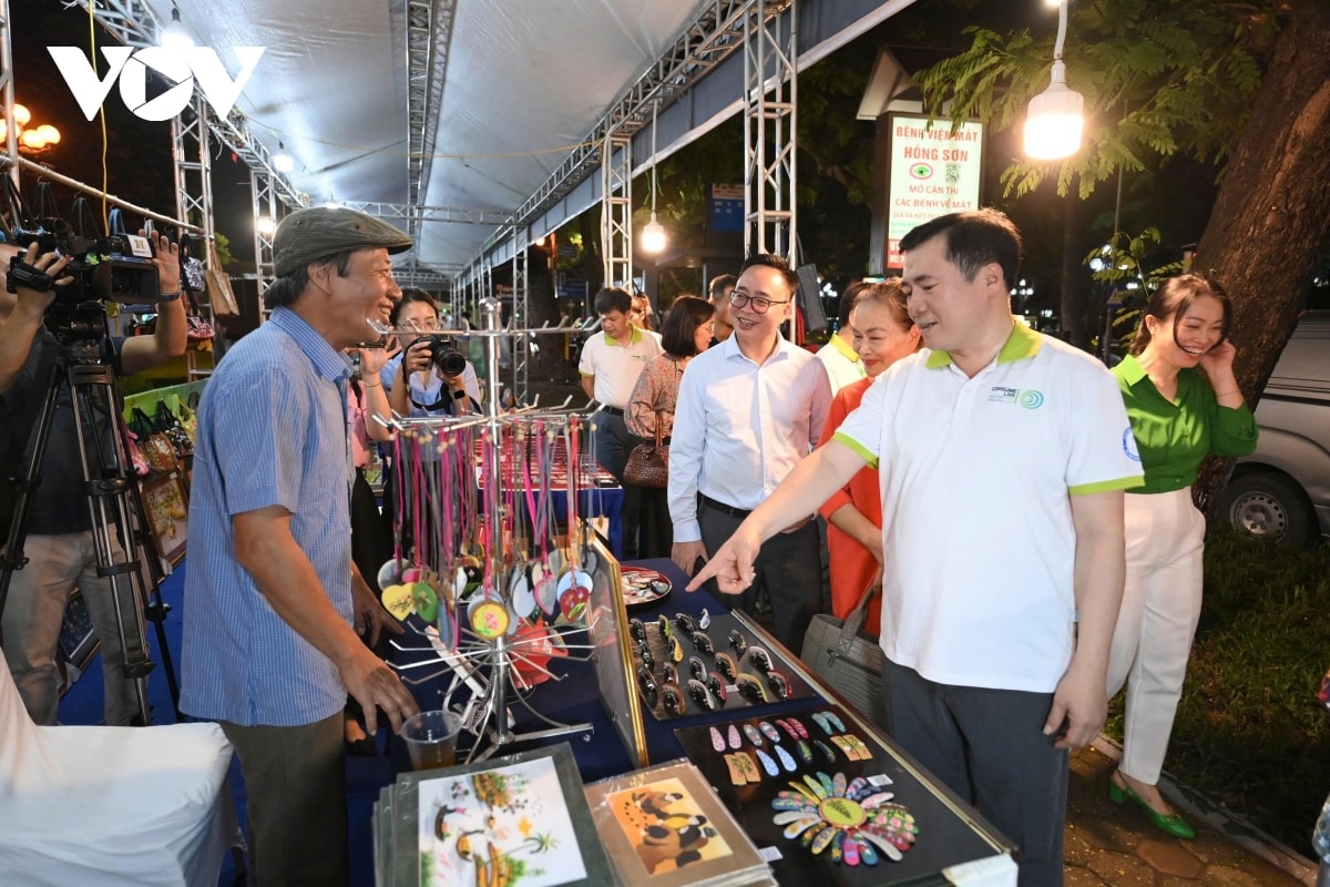khai mạc triển lãm thúc đẩy sản xuất - tiêu dùng bền vững 2025 tại hà nội hình ảnh 6 khai mac trien lam thuc day san xuat - tieu dung ben vung 2025 tai ha noi hinh anh 6