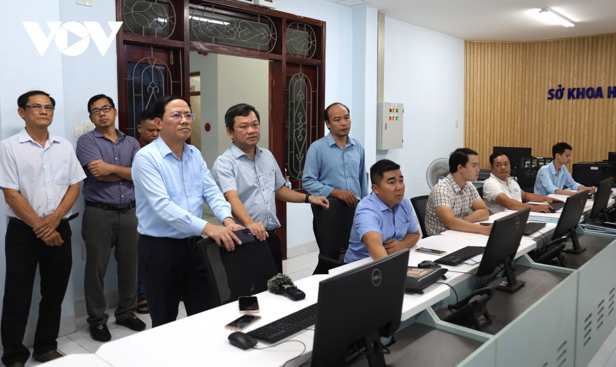 Đảm bảo giải quyết thủ tục hành chính trong mô hình chính quyền hai cấp hình ảnh 4 Dam bao giai quyet thu tuc hanh chinh trong mo hinh chinh quyen hai cap hinh anh 4