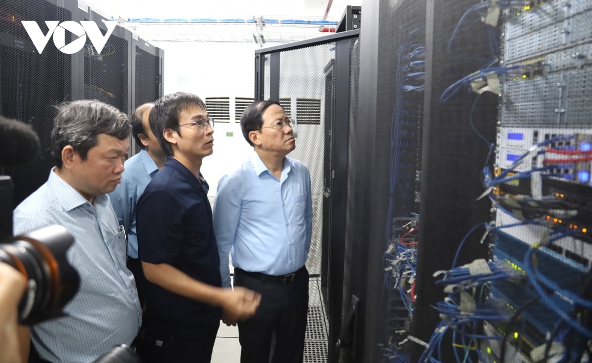 Đảm bảo giải quyết thủ tục hành chính trong mô hình chính quyền hai cấp hình ảnh 1 Dam bao giai quyet thu tuc hanh chinh trong mo hinh chinh quyen hai cap hinh anh 1