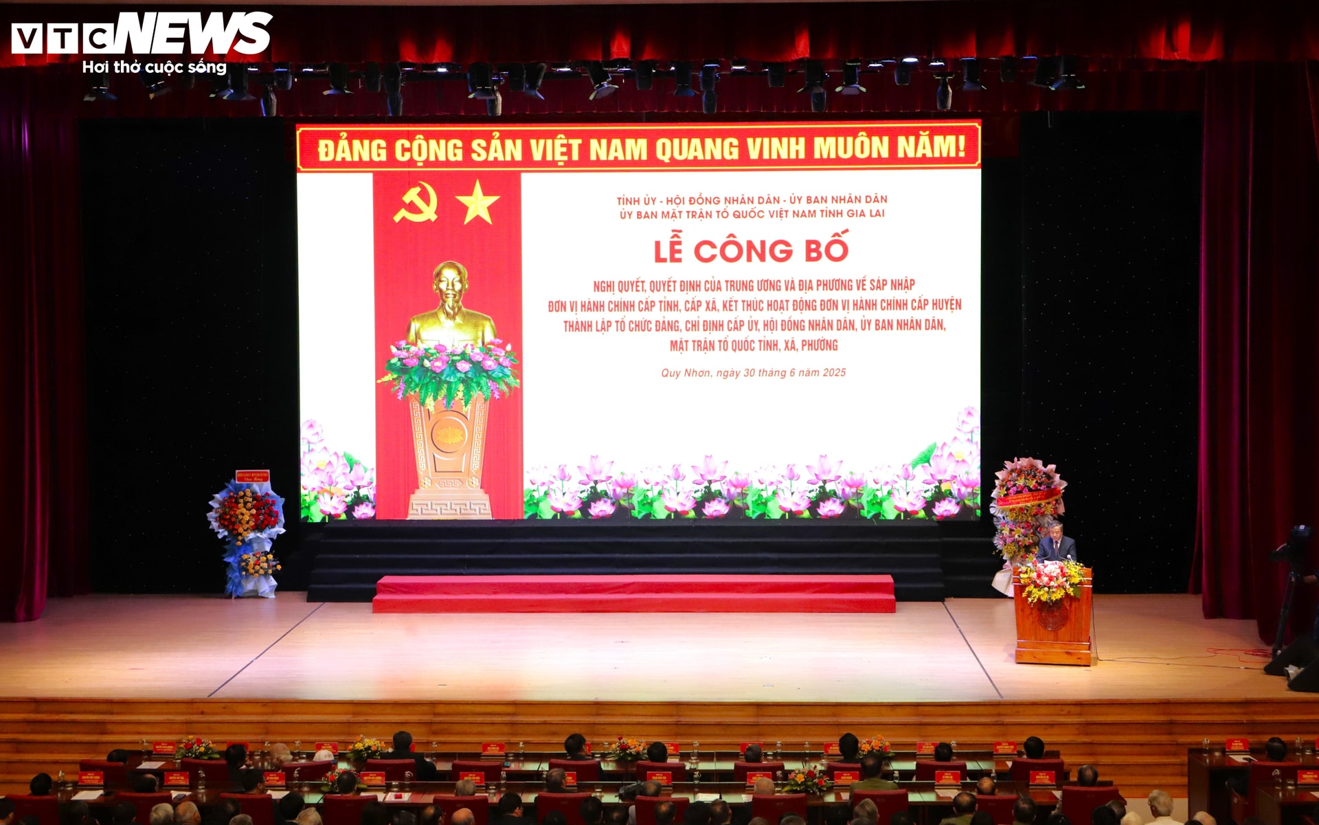 Quang cảnh Lễ công bố Bình Định - Gia Lai hợp nhất.