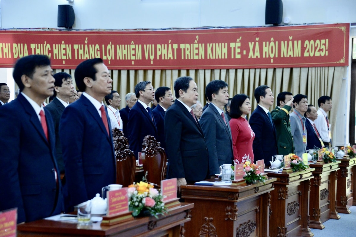 chủ tịch quốc hội khẳng định tầm nhìn mới, khơi dậy khát vọng vươn lên của thành phố cần thơ hình ảnh 1 chu tich quoc hoi khang dinh tam nhin moi, khoi day khat vong vuon len cua thanh pho can tho hinh anh 1
