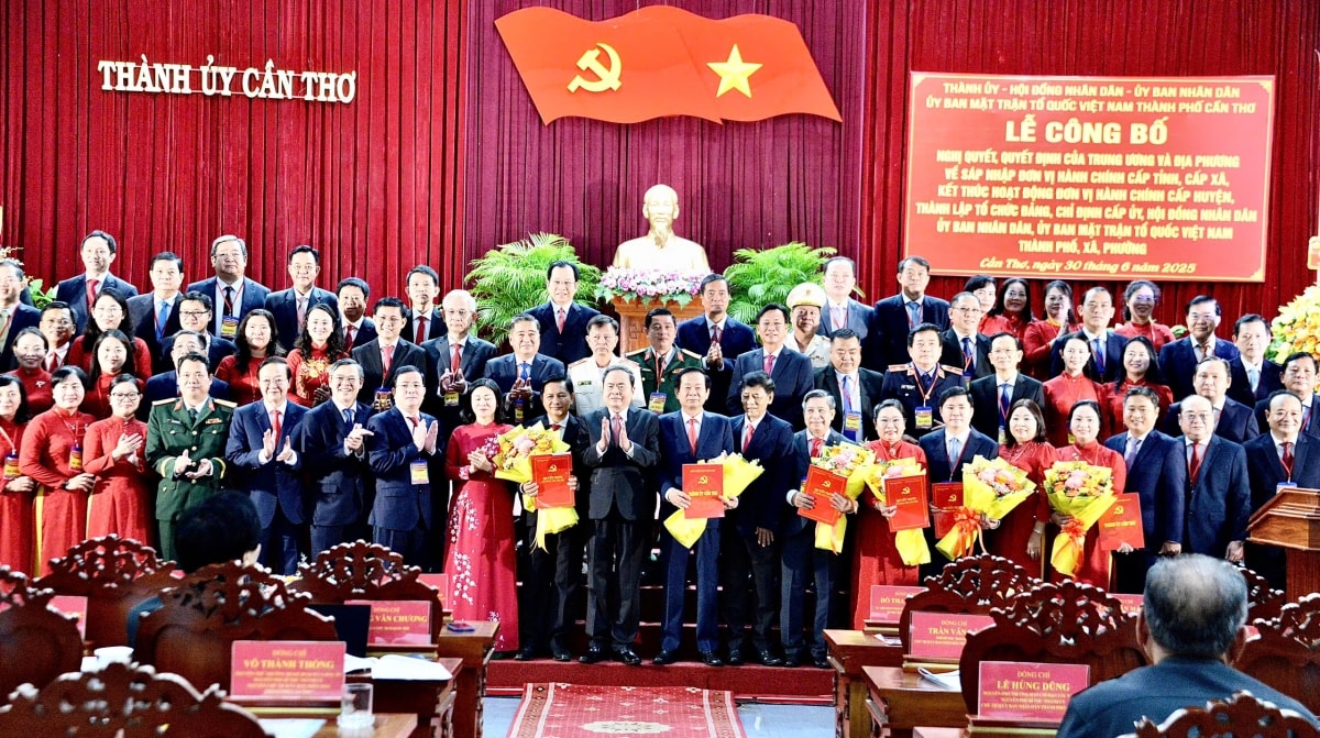 chủ tịch quốc hội khẳng định tầm nhìn mới, khơi dậy khát vọng vươn lên của thành phố cần thơ hình ảnh 7 chu tich quoc hoi khang dinh tam nhin moi, khoi day khat vong vuon len cua thanh pho can tho hinh anh 7