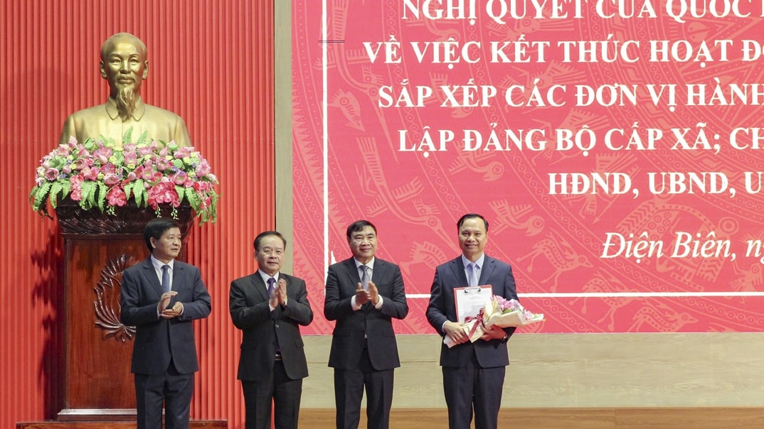Điện biên công bố quyết định thành lập 45 xã, phường mới hình ảnh 3 Dien bien cong bo quyet dinh thanh lap 45 xa, phuong moi hinh anh 3