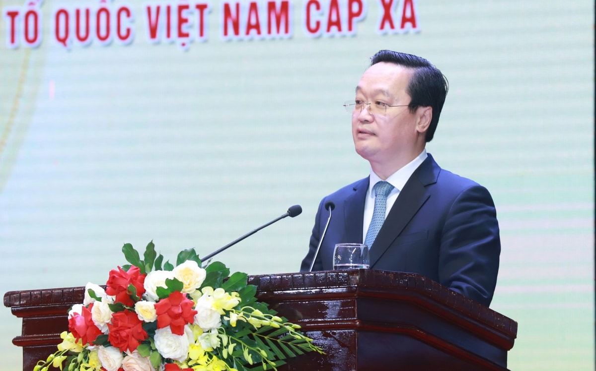 công bố tổ chức bộ máy, nhân sự 130 xã, phường ở nghệ an hình ảnh 1 cong bo to chuc bo may, nhan su 130 xa, phuong o nghe an hinh anh 1