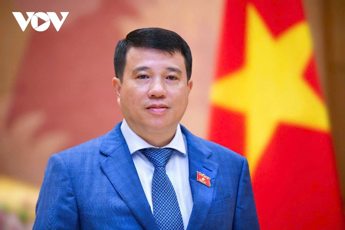 chân dung bí thư tỉnh uỷ lâm Đồng y thanh hà niê kđăm hình ảnh 1 chan dung bi thu tinh uy lam Dong y thanh ha nie kdam hinh anh 1
