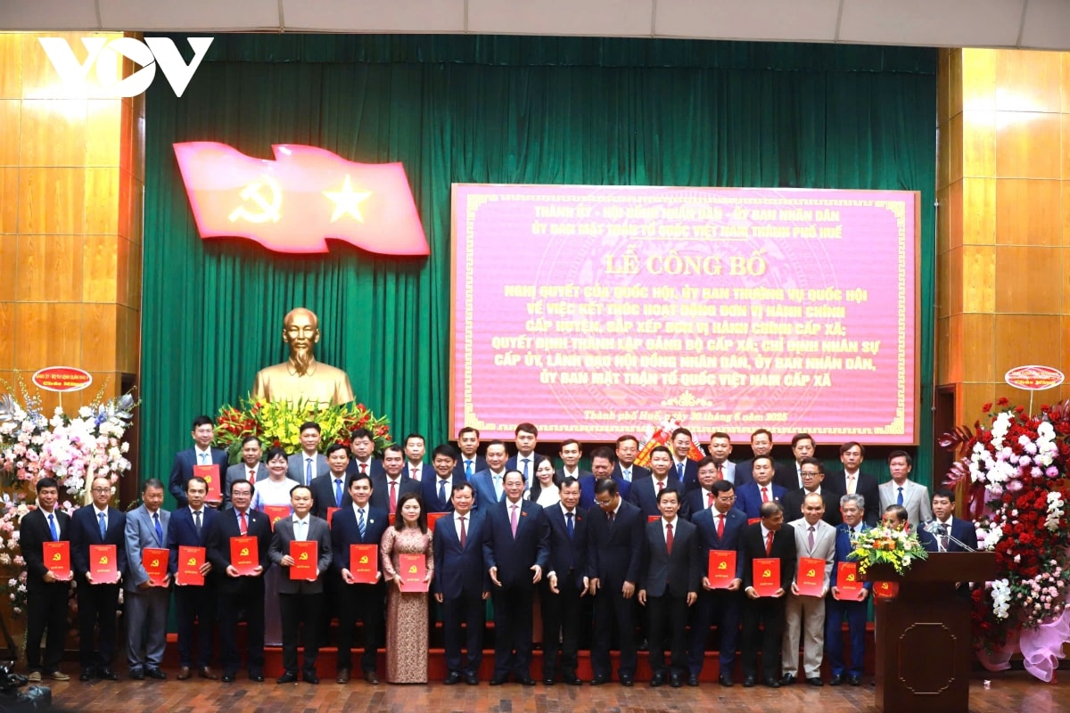trực tiếp cả nước công bố sáp nhập đơn vị hành chính và chỉ định nhân sự hình ảnh 20 truc tiep ca nuoc cong bo sap nhap don vi hanh chinh va chi dinh nhan su hinh anh 20