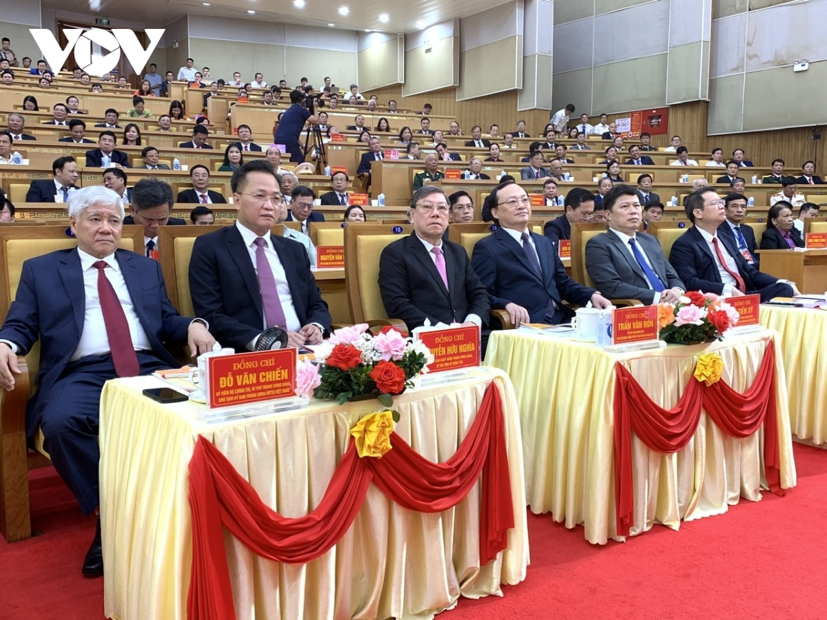 lanh dao Dang, nha nuoc du le cong bo cac nghi quyet, quyet dinh sap nhap don vi hanh chinh hinh anh 11
