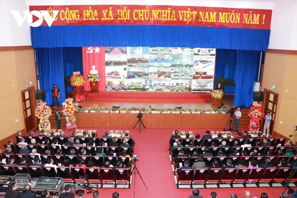 trực tiếp cả nước công bố sáp nhập đơn vị hành chính và chỉ định nhân sự hình ảnh 22 truc tiep ca nuoc cong bo sap nhap don vi hanh chinh va chi dinh nhan su hinh anh 22