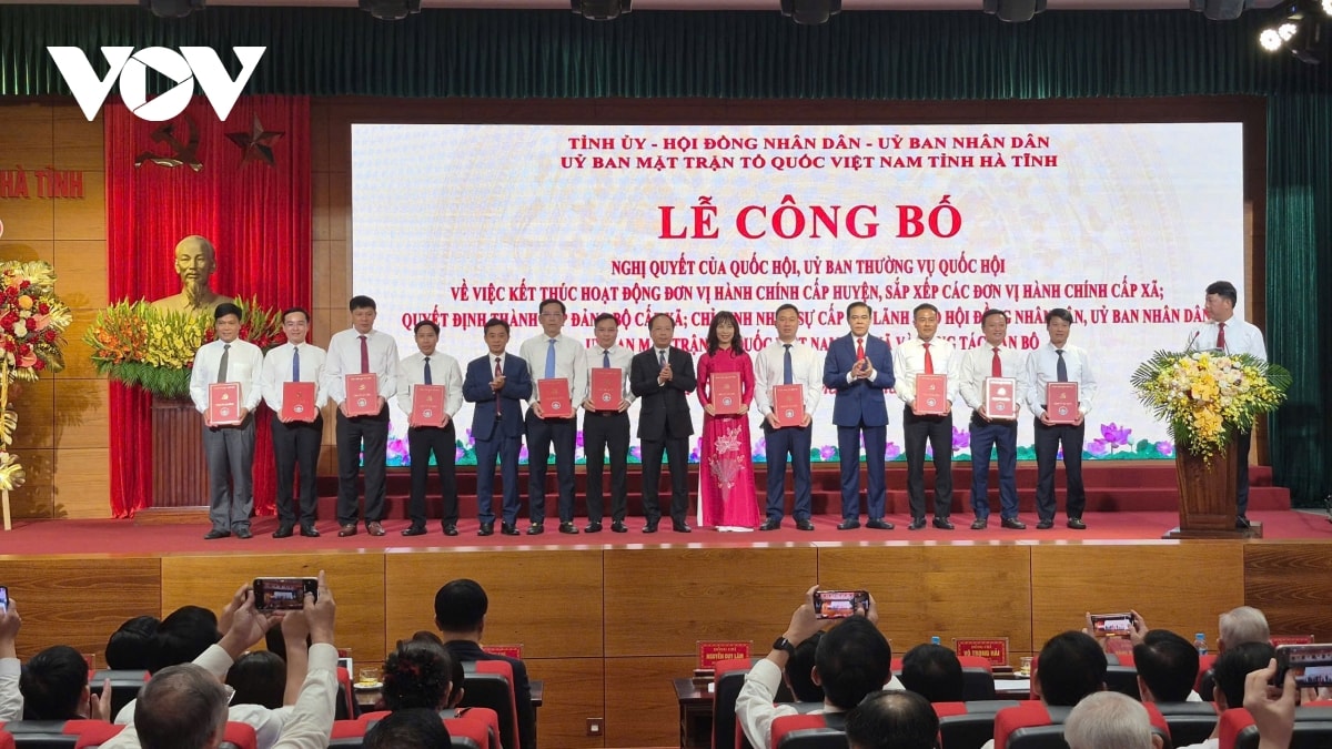 hà tĩnh công bố bộ máy, nhân sự 69 xã, phường mới hình ảnh 2 ha tinh cong bo bo may, nhan su 69 xa, phuong moi hinh anh 2
