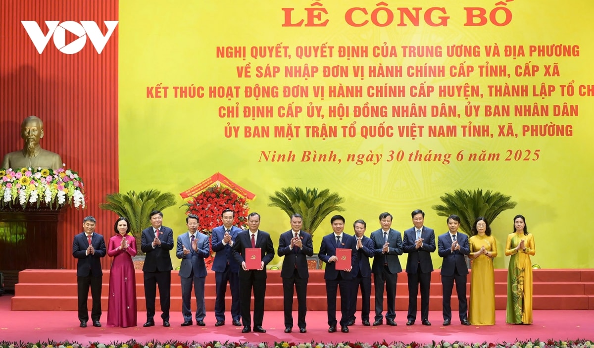 trực tiếp cả nước công bố sáp nhập đơn vị hành chính và chỉ định nhân sự hình ảnh 10 truc tiep ca nuoc cong bo sap nhap don vi hanh chinh va chi dinh nhan su hinh anh 10