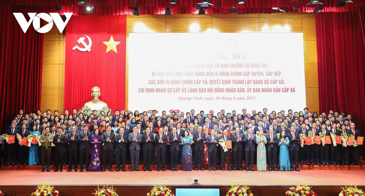 trực tiếp cả nước công bố sáp nhập đơn vị hành chính và chỉ định nhân sự hình ảnh 4 truc tiep ca nuoc cong bo sap nhap don vi hanh chinh va chi dinh nhan su hinh anh 4