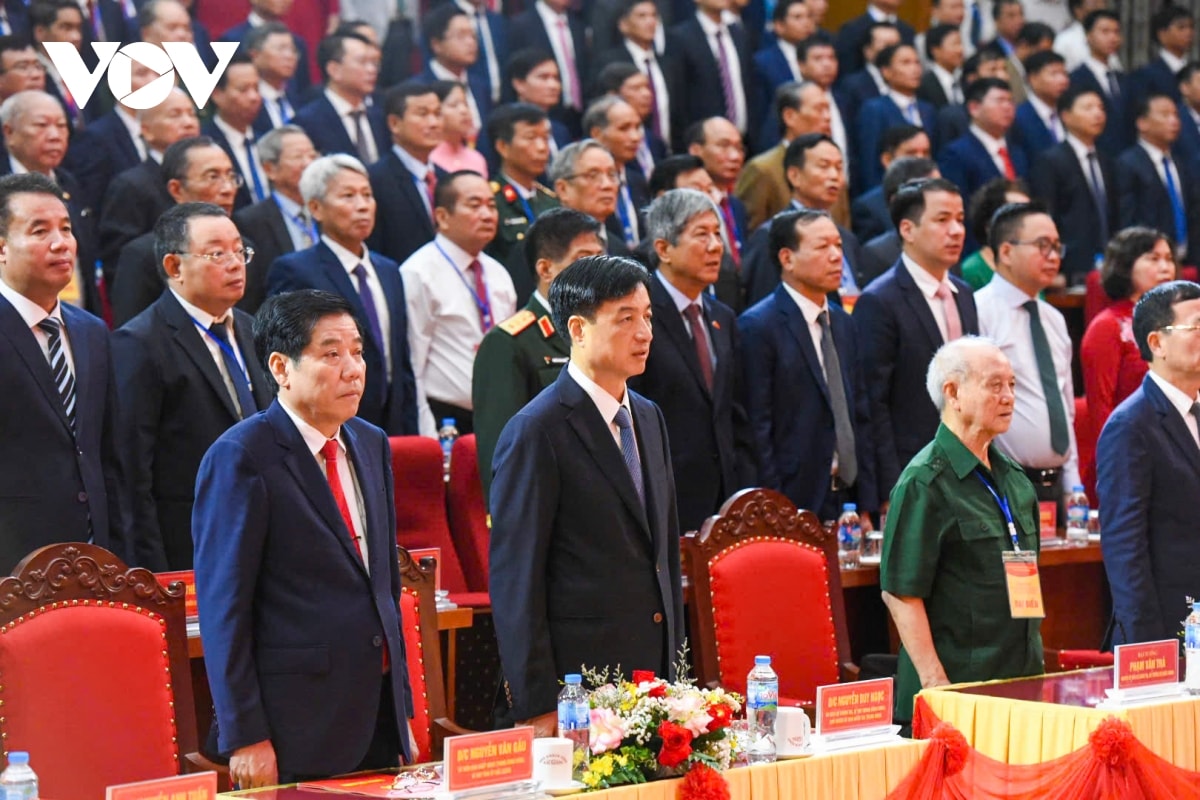 toan canh buoi le cong bo quyet dinh thanh lap 99 xa, phuong tinh bac ninh moi hinh anh 3