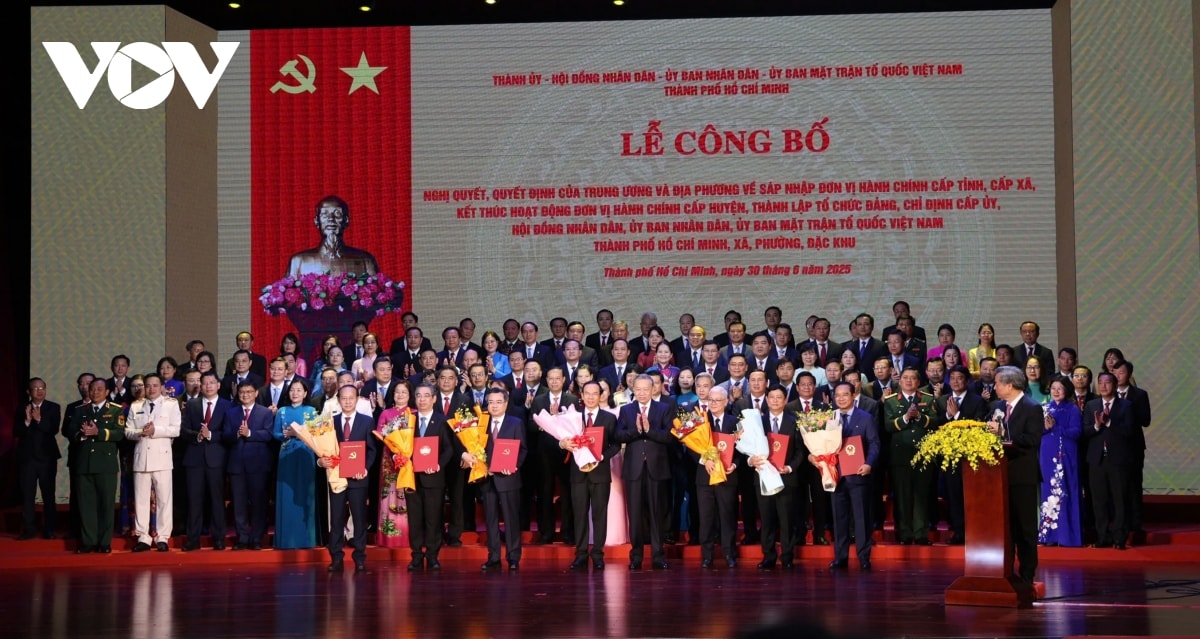 tổng bí thư tô lâm quyết định sắp xếp lại giang sơn là bước đi lịch sử có ý nghĩa chiến lược hình ảnh 6 tong bi thu to lam quyet dinh sap xep lai giang son la buoc di lich su co y nghia chien luoc hinh anh 6