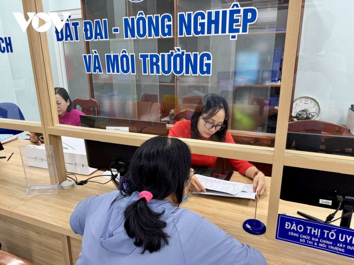 nâng cấp hạ tầng, đảm bảo dịch vụ thông suốt ngày đầu vận hành chính quyền 2 cấp hình ảnh 2 nang cap ha tang, dam bao dich vu thong suot ngay dau van hanh chinh quyen 2 cap hinh anh 2