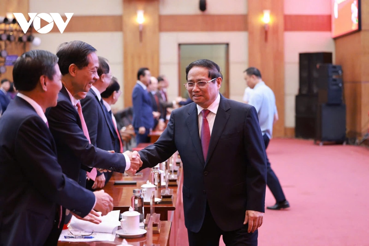 lanh dao Dang, nha nuoc du le cong bo cac nghi quyet, quyet dinh sap nhap don vi hanh chinh hinh anh 4