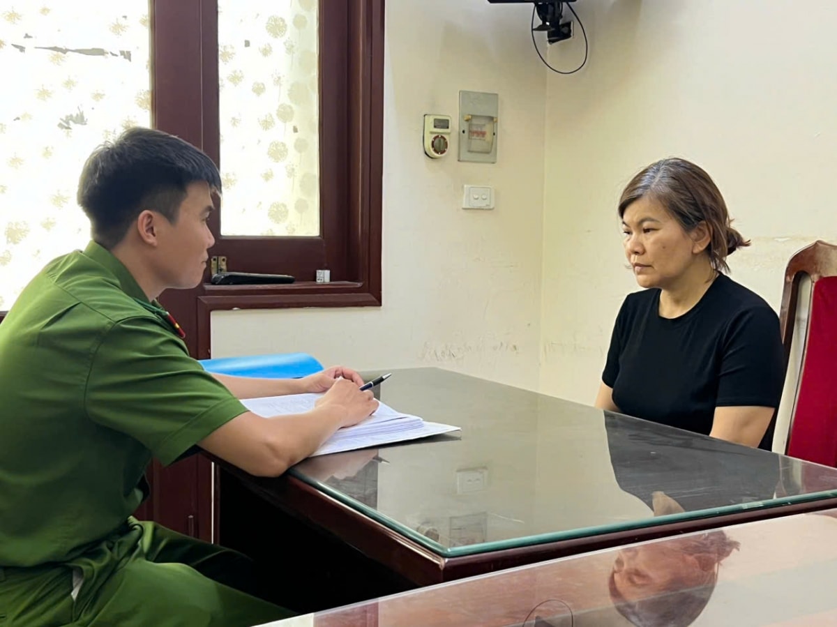 bat giam doc trung tam phap y nhan tien de lam sai lech ho so benh an tam than hinh anh 2