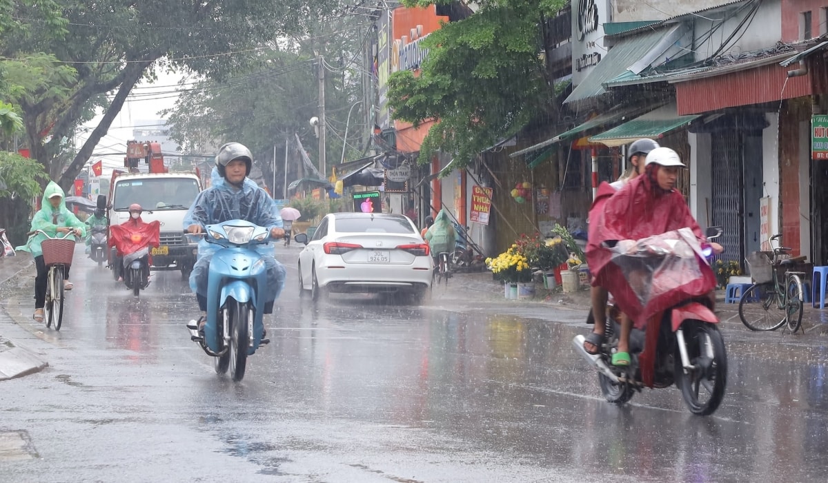thời tiết hôm nay 2 7 bắc bộ và thanh hóa tiếp tục có mưa to và dông hình ảnh 1 thoi tiet hom nay 2 7 bac bo va thanh hoa tiep tuc co mua to va dong hinh anh 1