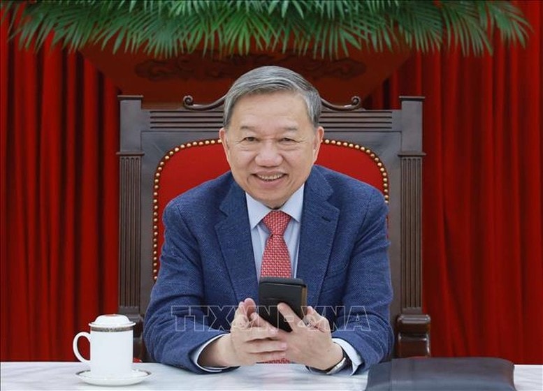 tong bi thu to lam va tong thong hoa ky donald trump dien dam hinh anh 1