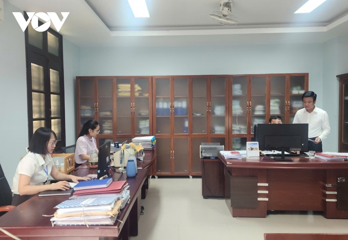 cán bộ xa nhà ổn định tư tưởng, tập trung hoàn thành nhiệm vụ hình ảnh 2 can bo xa nha on dinh tu tuong, tap trung hoan thanh nhiem vu hinh anh 2