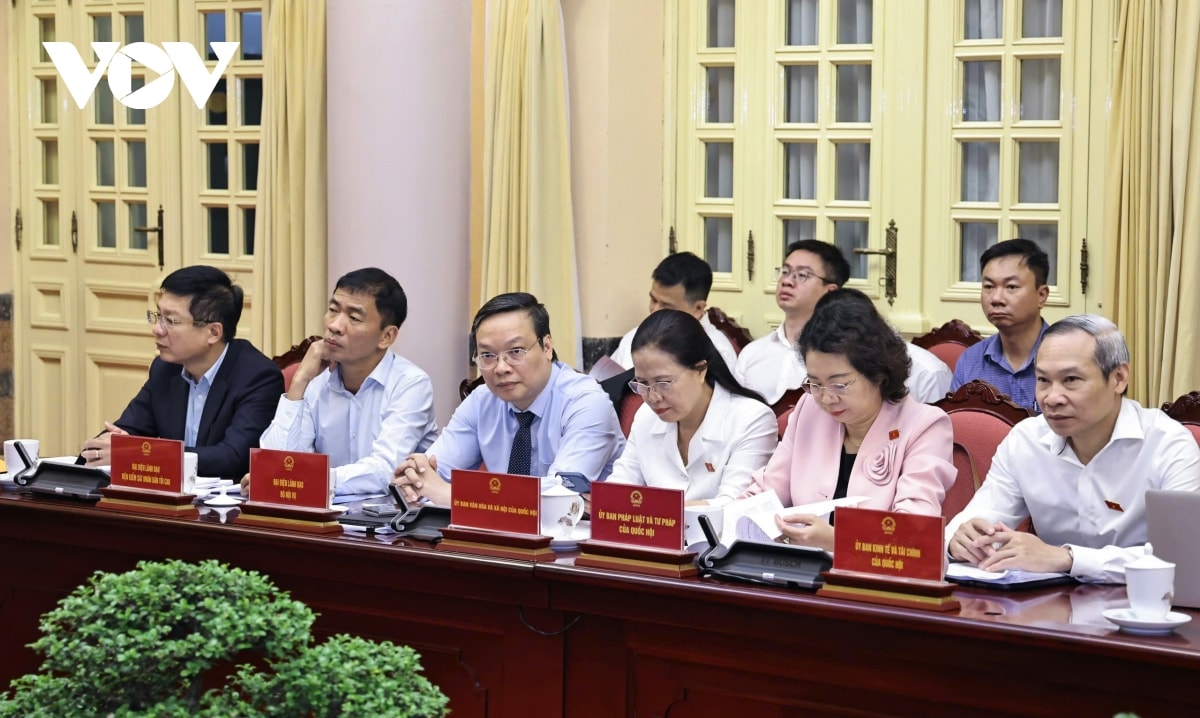 cong bo lenh cua chu tich nuoc ve cac luat, phap lenh vua duoc quoc hoi thong qua hinh anh 2