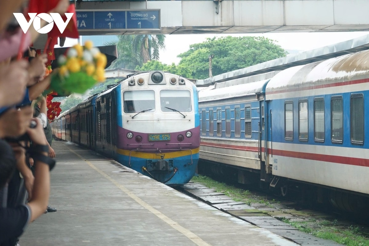 Don 566 chien si co dong Dong nam ra ha noi tap luyen dieu binh 80 nam quoc khanh hinh anh 2