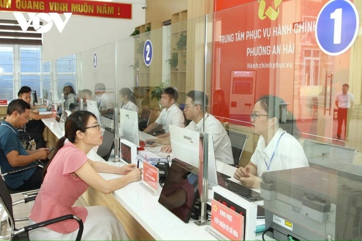 kết luận của bộ chính trị về tổ chức chính quyền 2 cấp hình ảnh 1 ket luan cua bo chinh tri ve to chuc chinh quyen 2 cap hinh anh 1