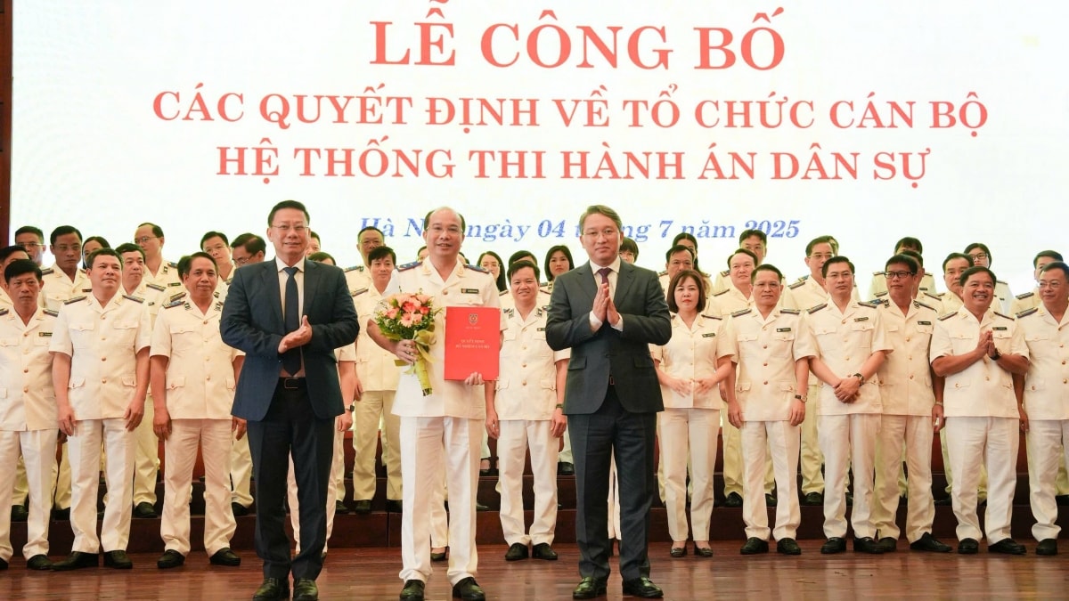 bộ tư pháp công bố tổ chức cán bộ hệ thống thi hành án dân sự hình ảnh 1 bo tu phap cong bo to chuc can bo he thong thi hanh an dan su hinh anh 1