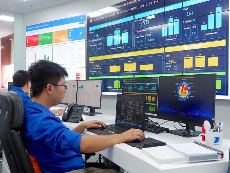 người làm công tác chuyên trách về chuyển đổi số được hỗ trợ 5 triệu đồng tháng hình ảnh 1 nguoi lam cong tac chuyen trach ve chuyen doi so duoc ho tro 5 trieu dong thang hinh anh 1
