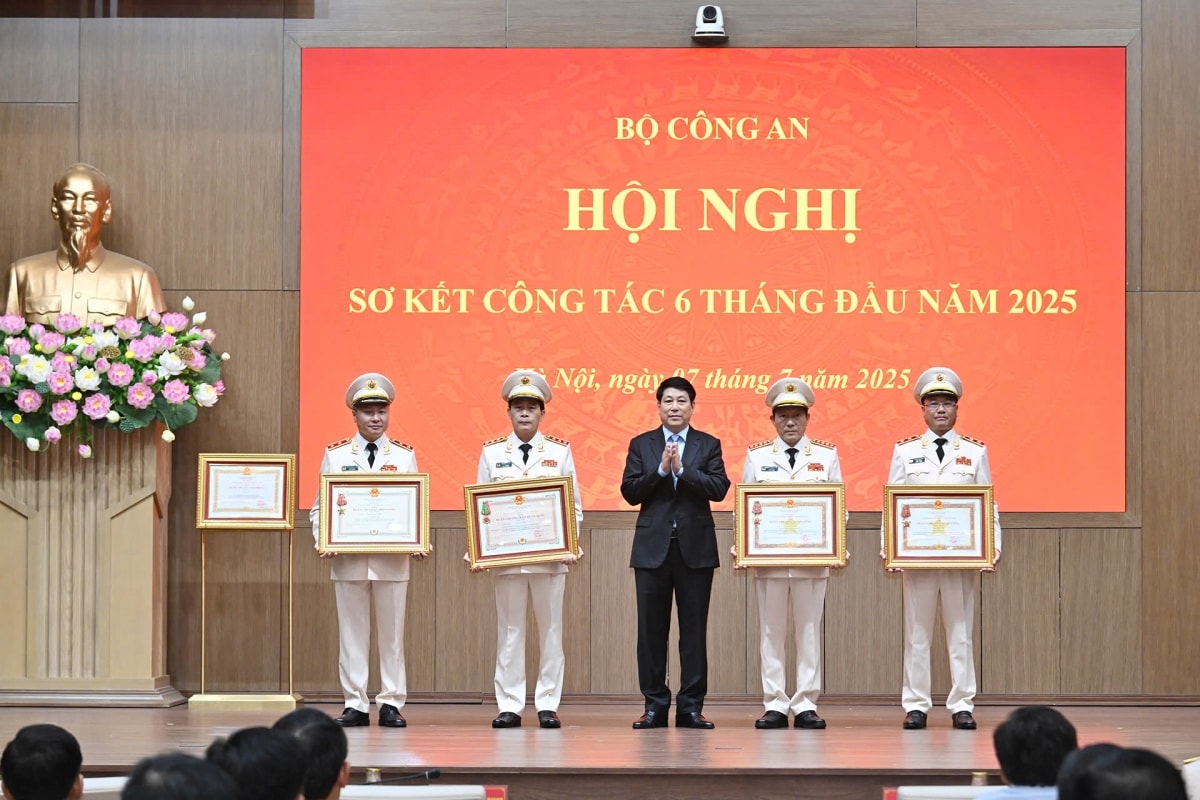 chủ tịch nước không để bỏ trống, vùng lõm địa bàn tội phạm hình ảnh 3 chu tich nuoc khong de bo trong, vung lom dia ban toi pham hinh anh 3